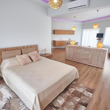The El Greco Spirit Meets The Athenian Luxury Apt1 Luaran gambar