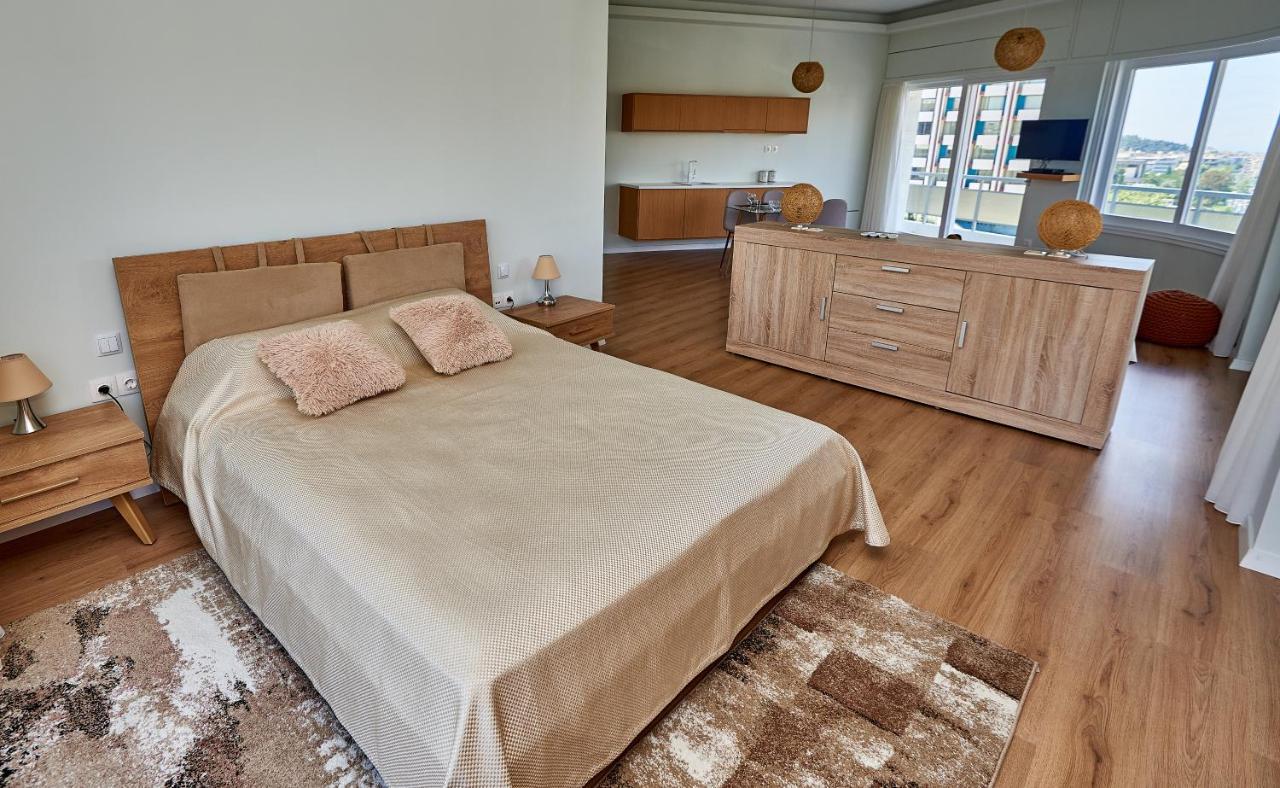 The El Greco Spirit Meets The Athenian Luxury Apt1 Luaran gambar