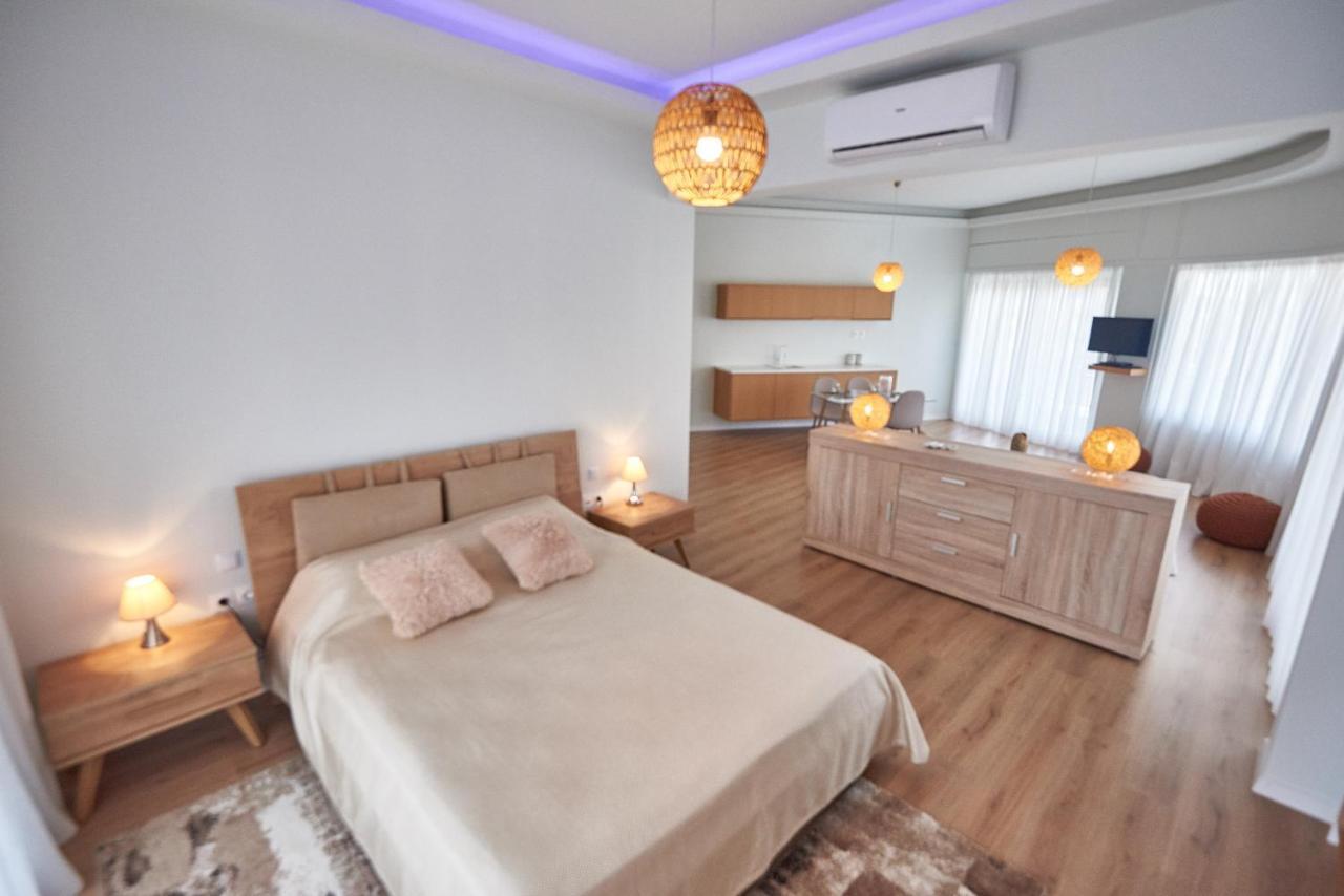 The El Greco Spirit Meets The Athenian Luxury Apt1 Luaran gambar